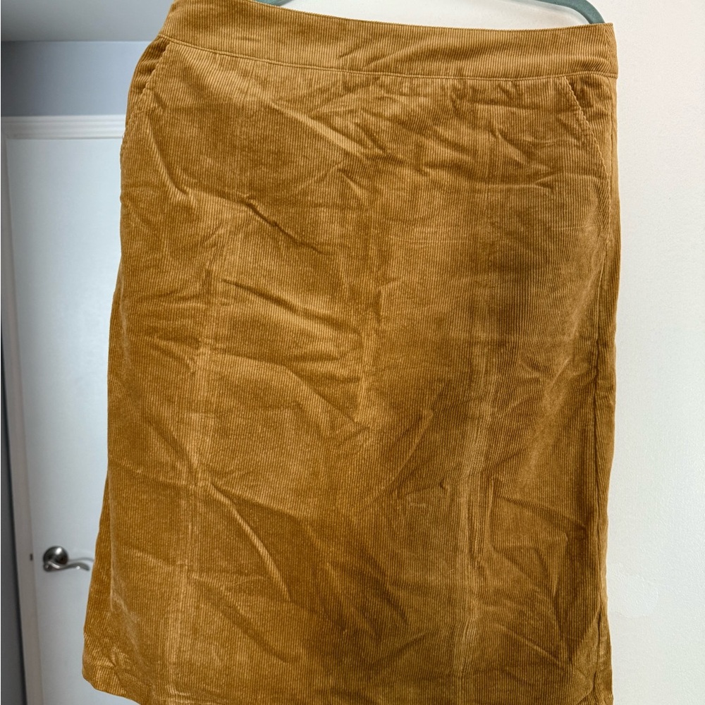 Elegant Tan Corduroy Pencil Skirt